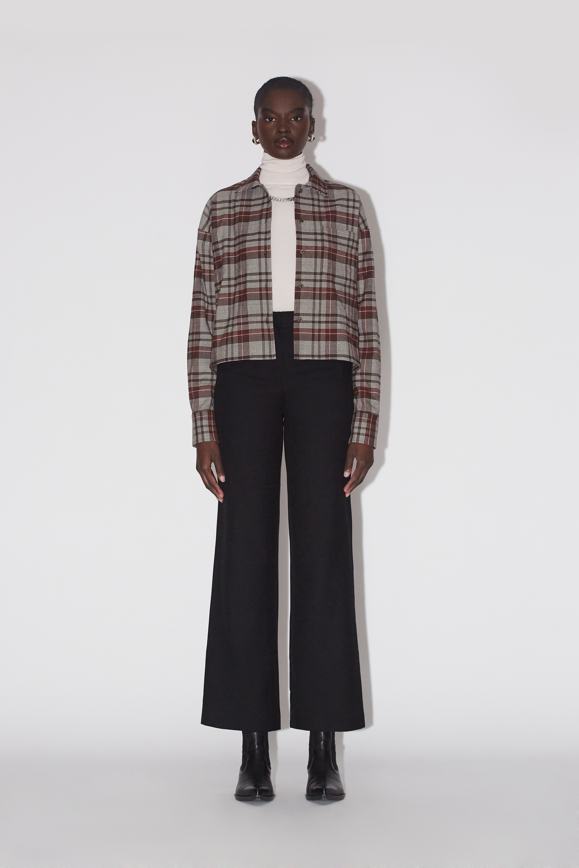 THE CROPPED PLAID