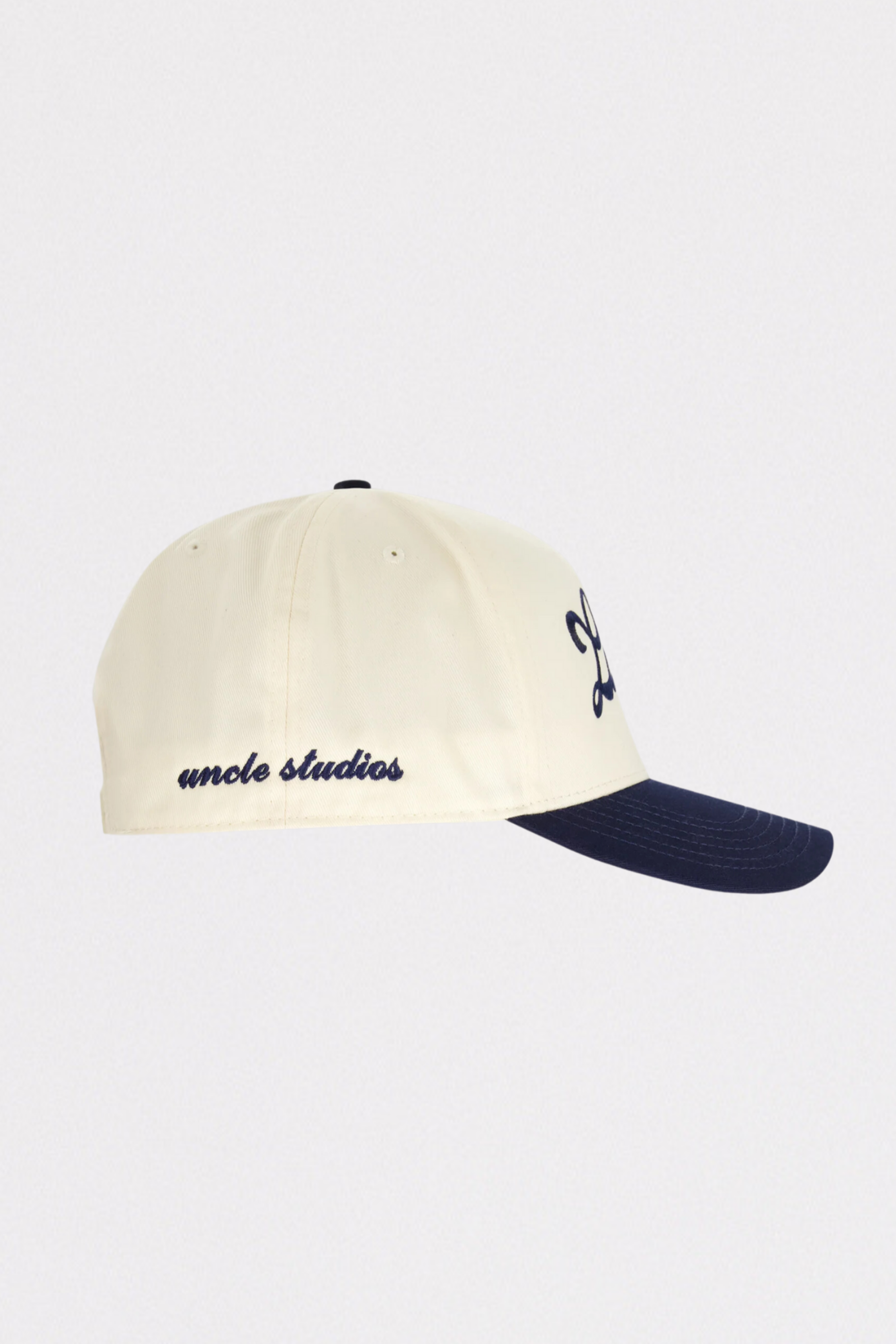 THE LOVELY HAT