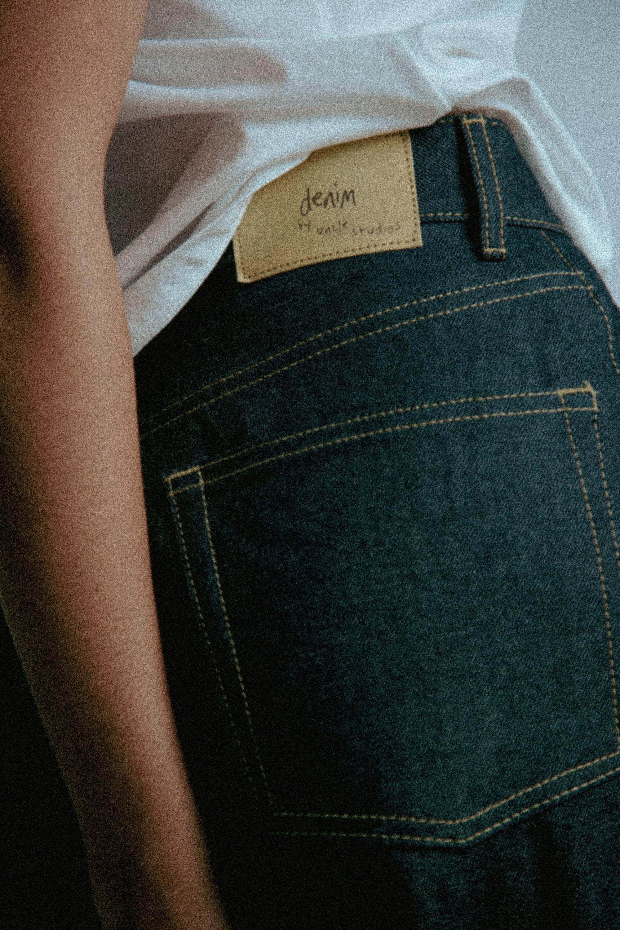 THE BAGGY JEANS