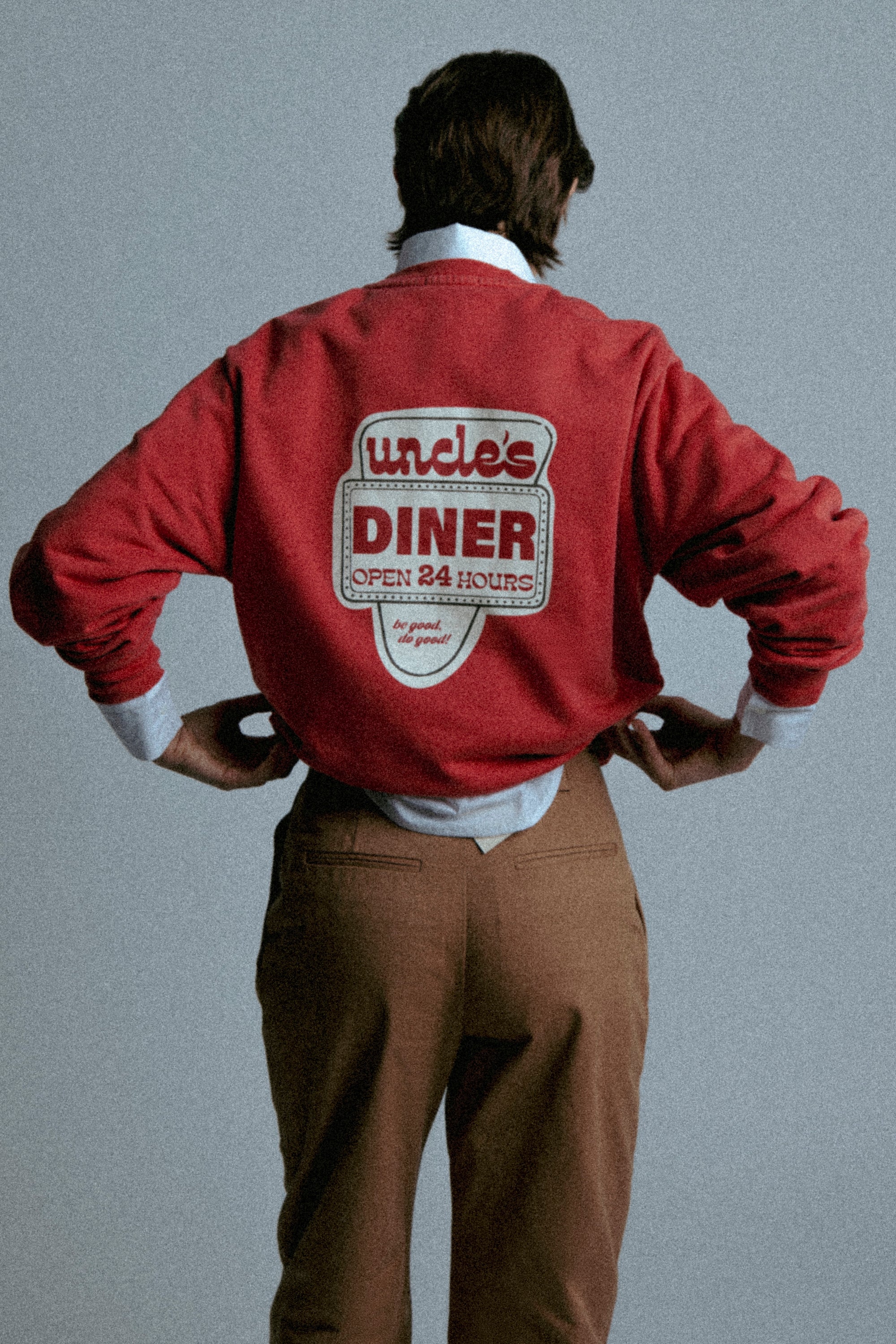 THE DINER CREWNECK